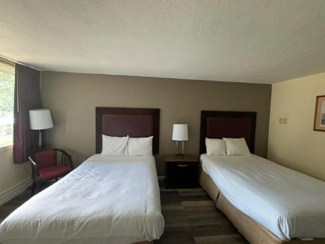 Town Inn 波登镇 外观 照片